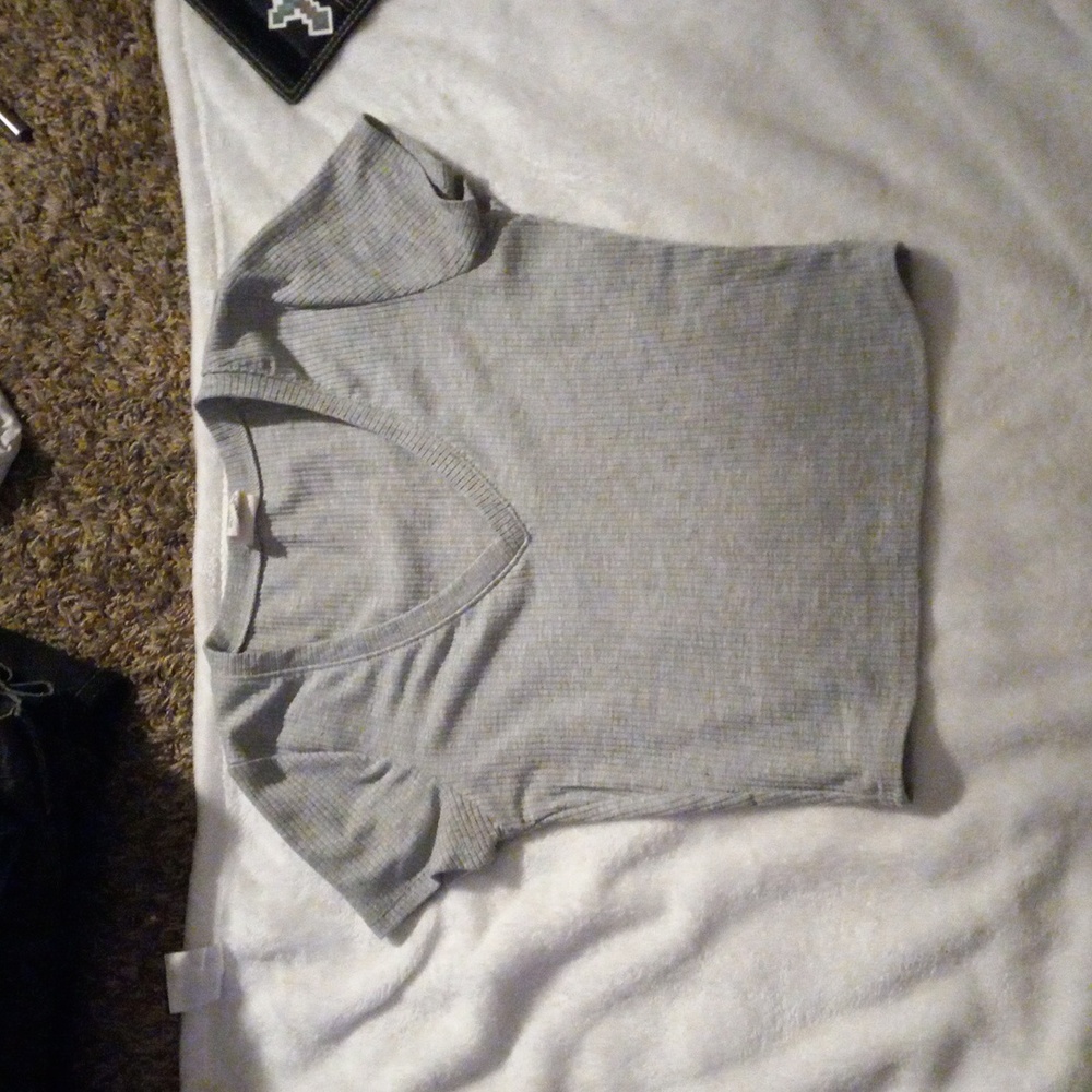 Crop top - Picture 2 of 2